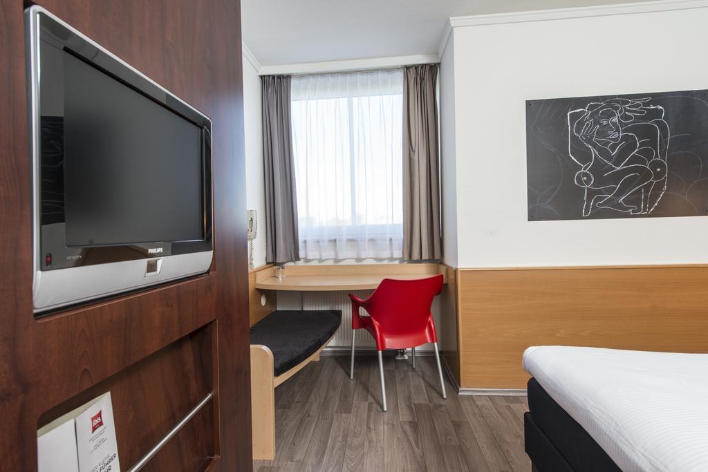Ibis Hotel Eisenach Oda fotoğraf